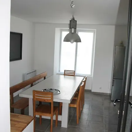 Сasa de vacaciones La Maison D'en Face *